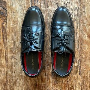 Bruno Marc black dress shoes